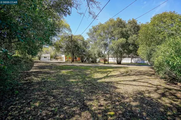 Concord, CA 94519,1561 Farm Bureau Rd