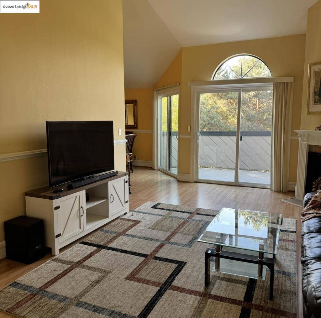 Hayward, CA 94545,25930 Kay Ave #308