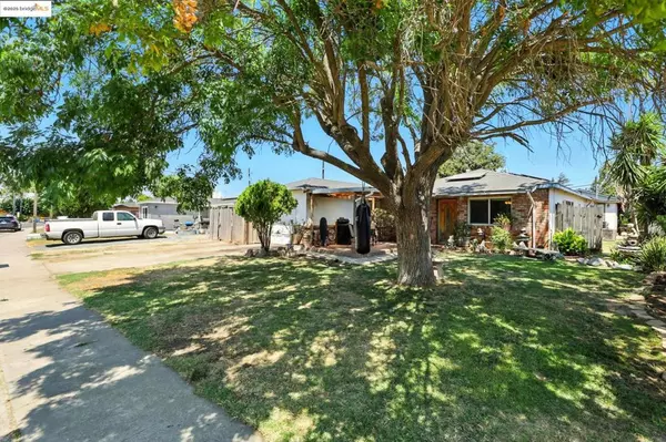 Isleton, CA 95641,27 4th Avenue
