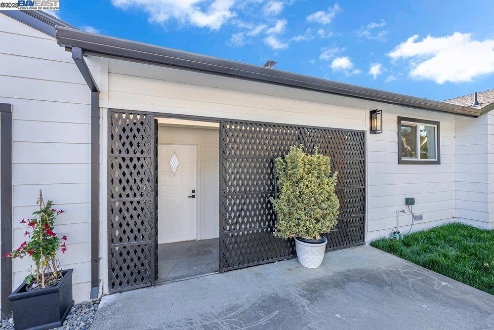 Livermore, CA 94550,4374 Emory Way