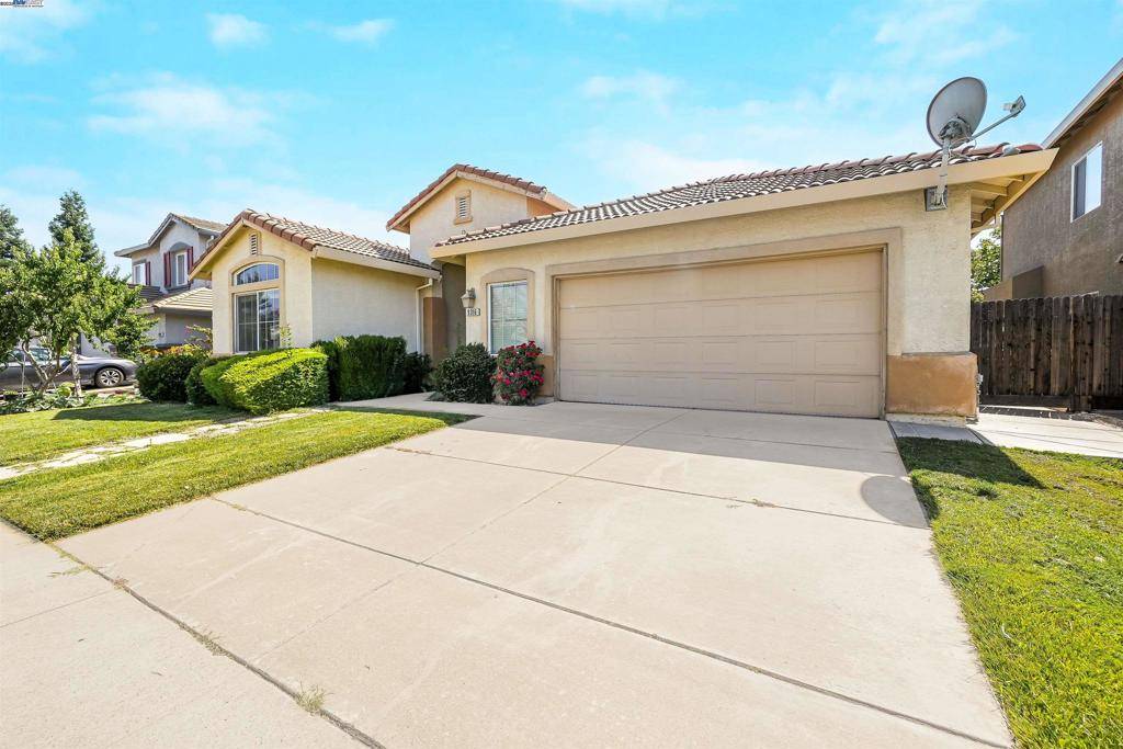 Elk Grove, CA 95624,9316 Boulder River Way