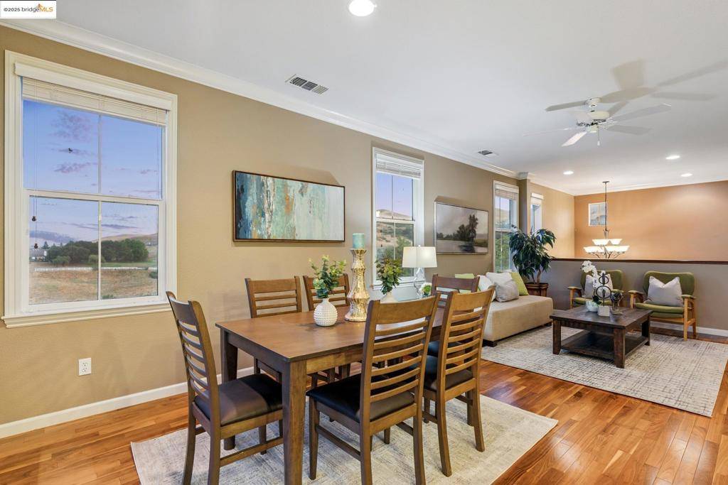 Vallejo, CA 94591,6686 Chalk Hill Ln