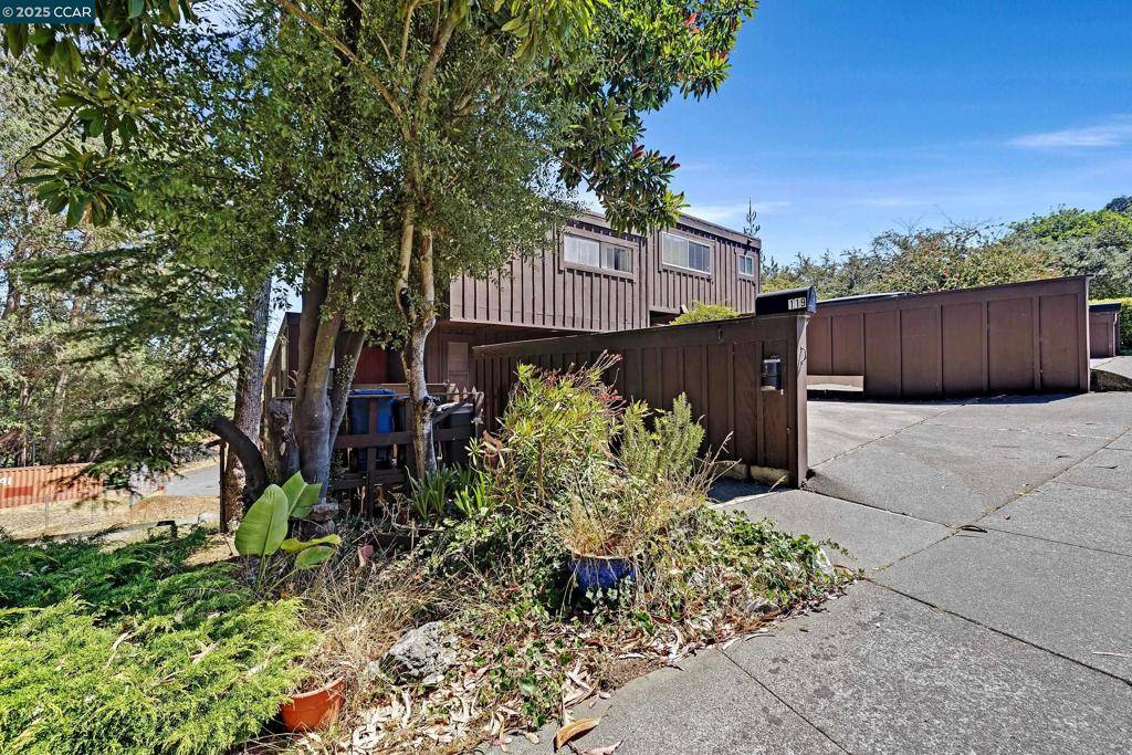 Sausalito, CA 94965,119 Lincoln Dr