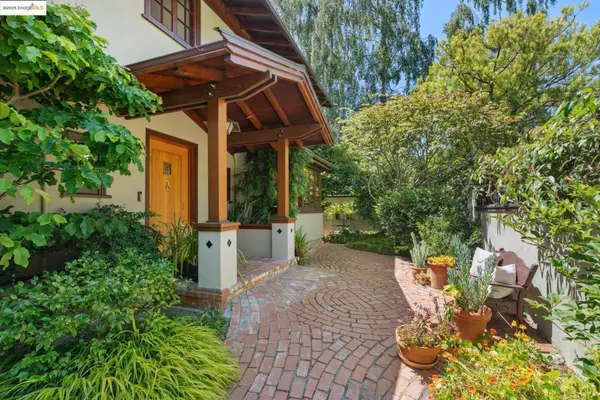 Berkeley, CA 94707,744 Santa Barbara Rd