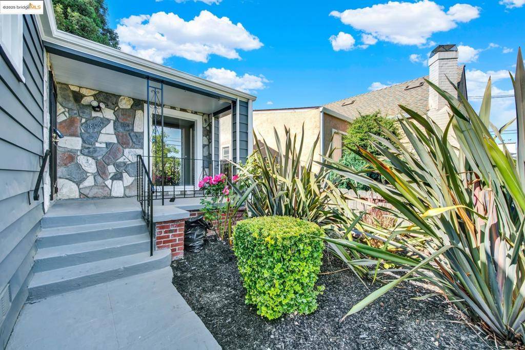 Oakland, CA 94603,1806 105Th Ave