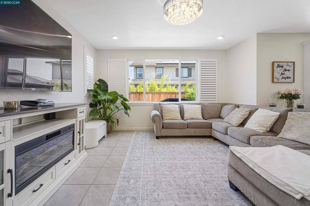 Oakley, CA 94561,546 Avanti Way