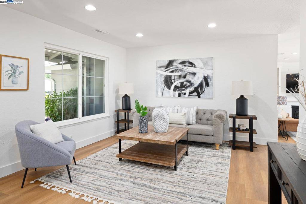 Dublin, CA 94568,7556 Frederiksen Lane