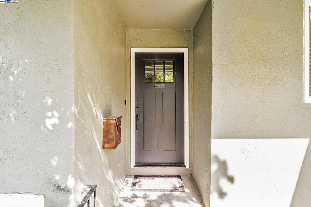 Pleasanton, CA 94566,5530 San Antonio St