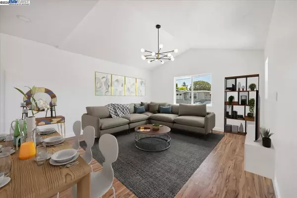 917 CHANNING WAY, Berkeley, CA 94710