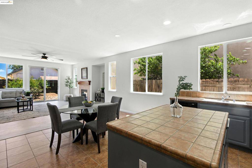 Oakley, CA 94561-1794,78 Vella Circle