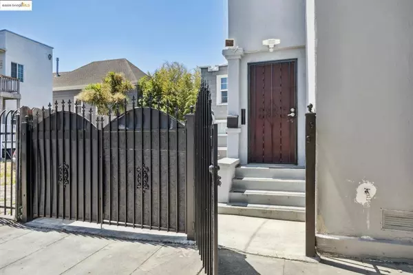 Oakland, CA 94608,1063 32Nd St