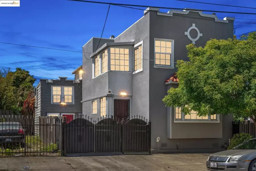 1063 32Nd St, Oakland, CA 94608
