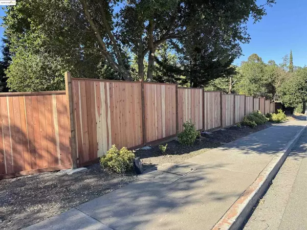 Lafayette, CA 94549,3540 Deer Hill Rd