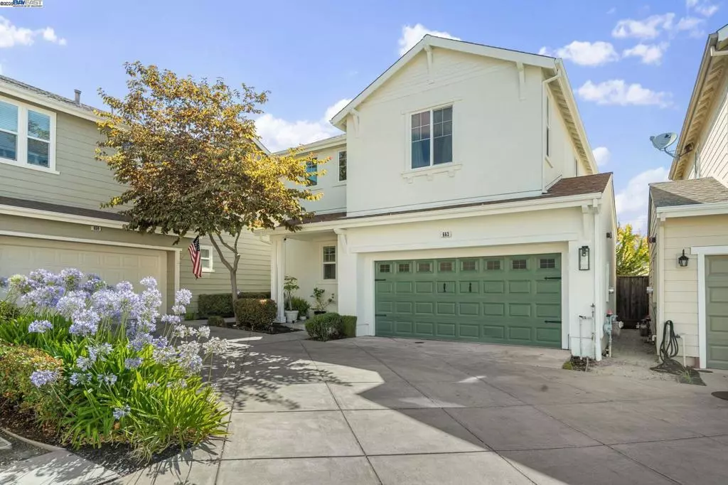 Martinez, CA 94553,663 Falling Star Dr