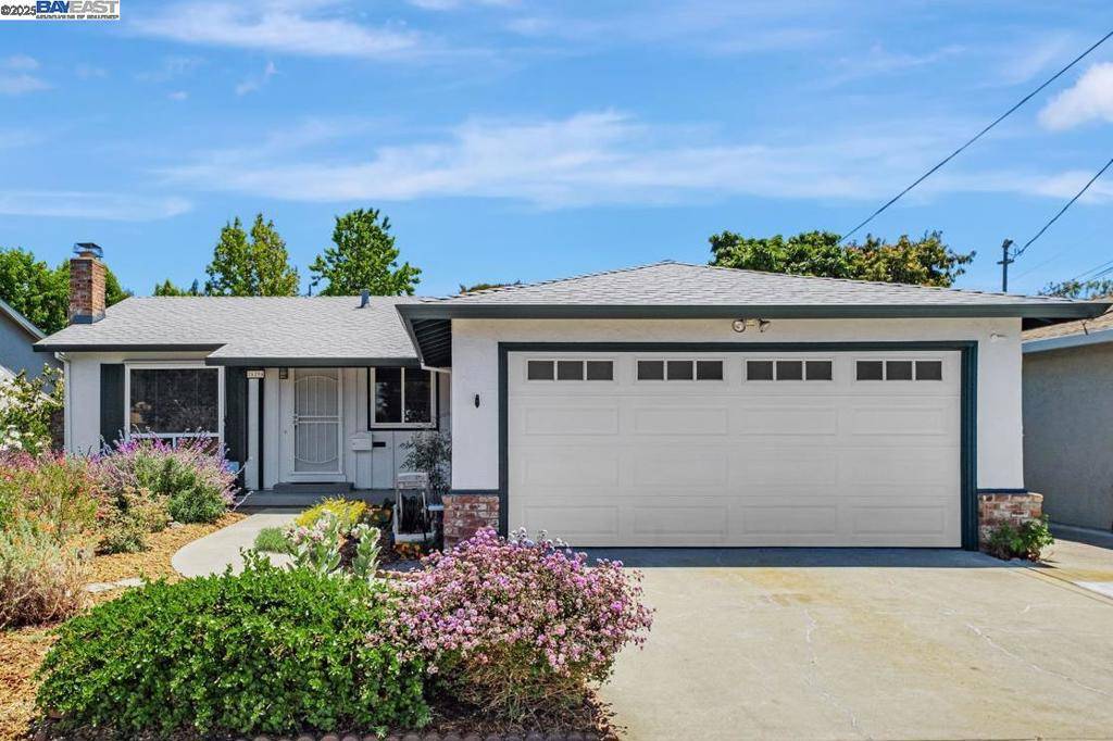 26294 Dodge Ave, Hayward, CA 94545