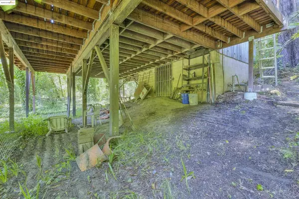 Guerneville, CA 95446,17864 Neeley Rd