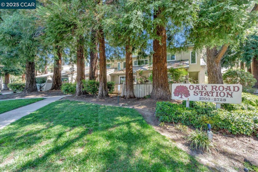Walnut Creek, CA 94597,2708 Oak Rd #5