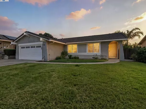 7765 Woodren Ct, Dublin, CA 94568