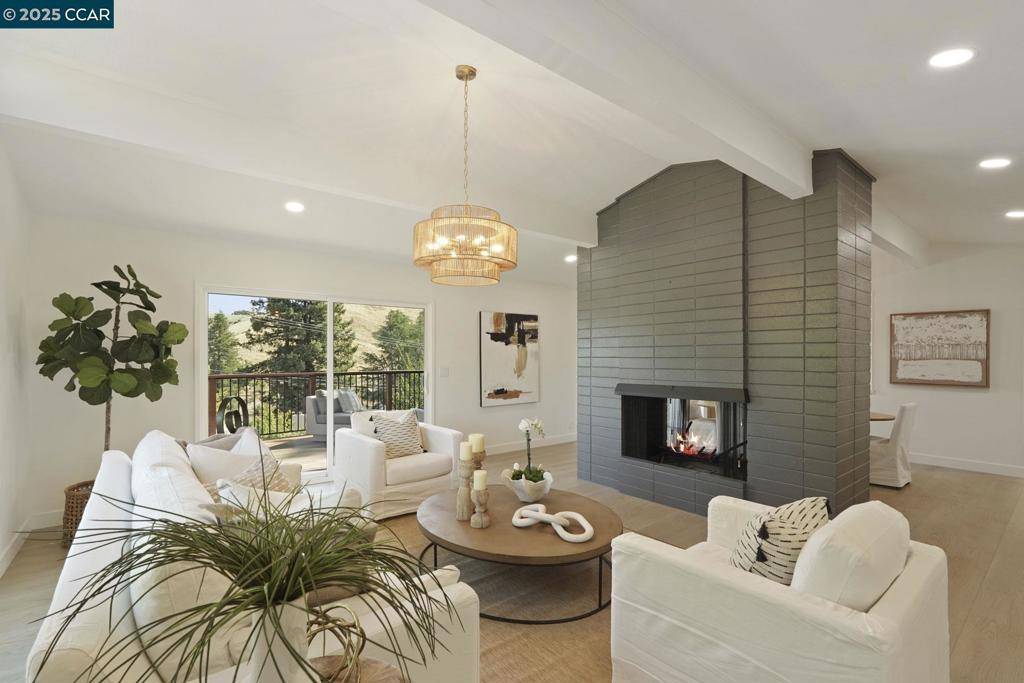 Lafayette, CA 94549,3233 Lucas Circle