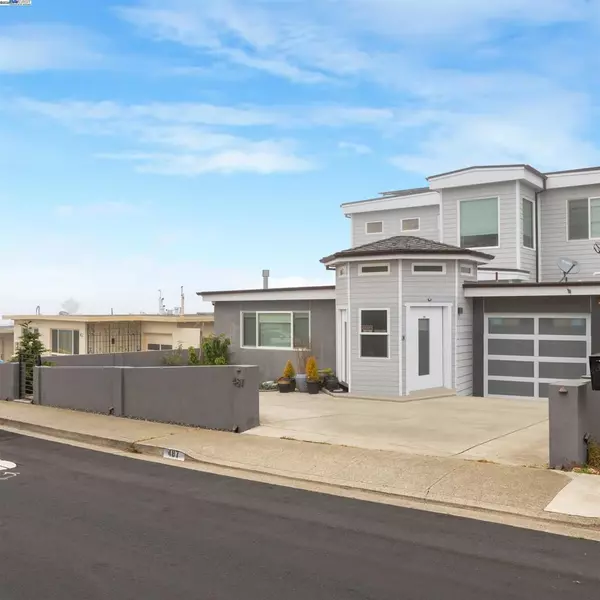 487 Manor Dr, Pacifica, CA 94044
