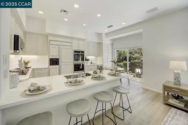 Walnut Creek, CA 94595,6603 Horsemans Canyon Dr