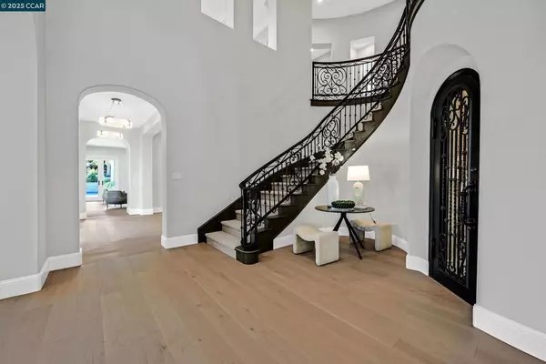 Alamo, CA 94507,123 Alamo Springs Dr
