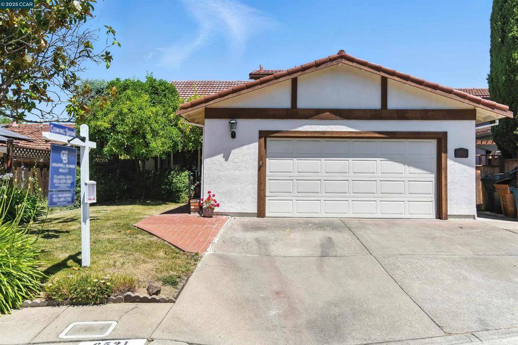 Martinez, CA 94553,6521 Westfield Ct