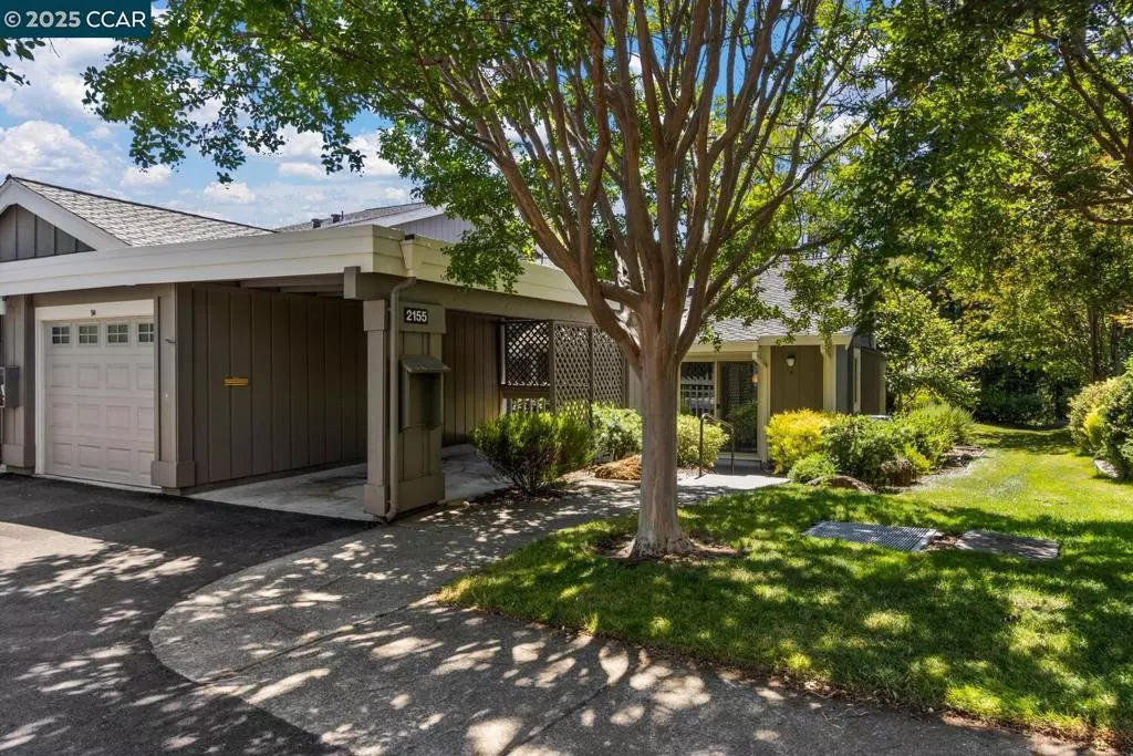 Walnut Creek, CA 94595,2155 Cactus Ct #6