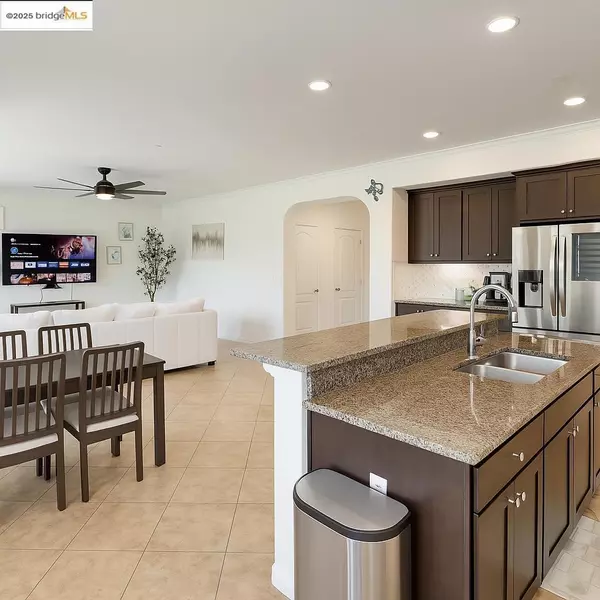 Discovery Bay, CA 94505,8491 Pinehollow Cir