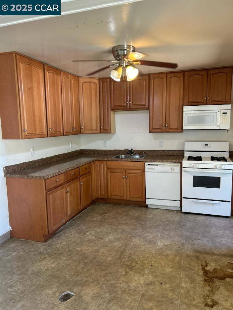 Concord, CA 94521,4185 Huckleberry Dr