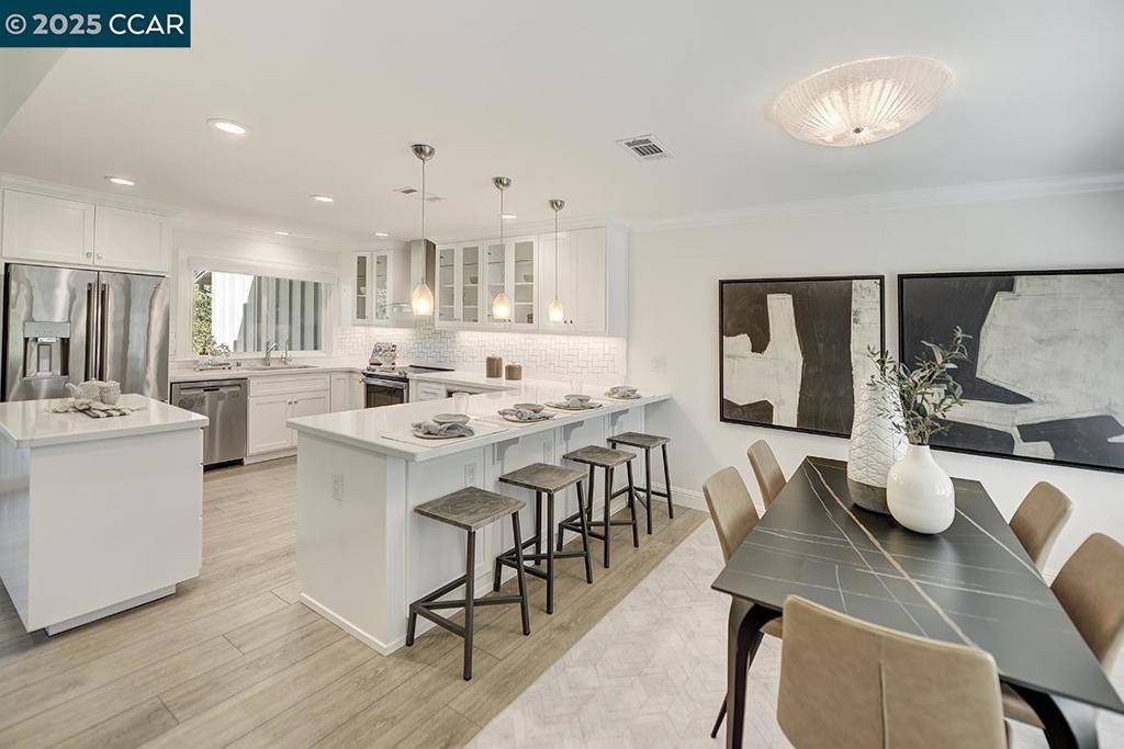 Walnut Creek, CA 94595,2607 Saklan Indian Dr #2