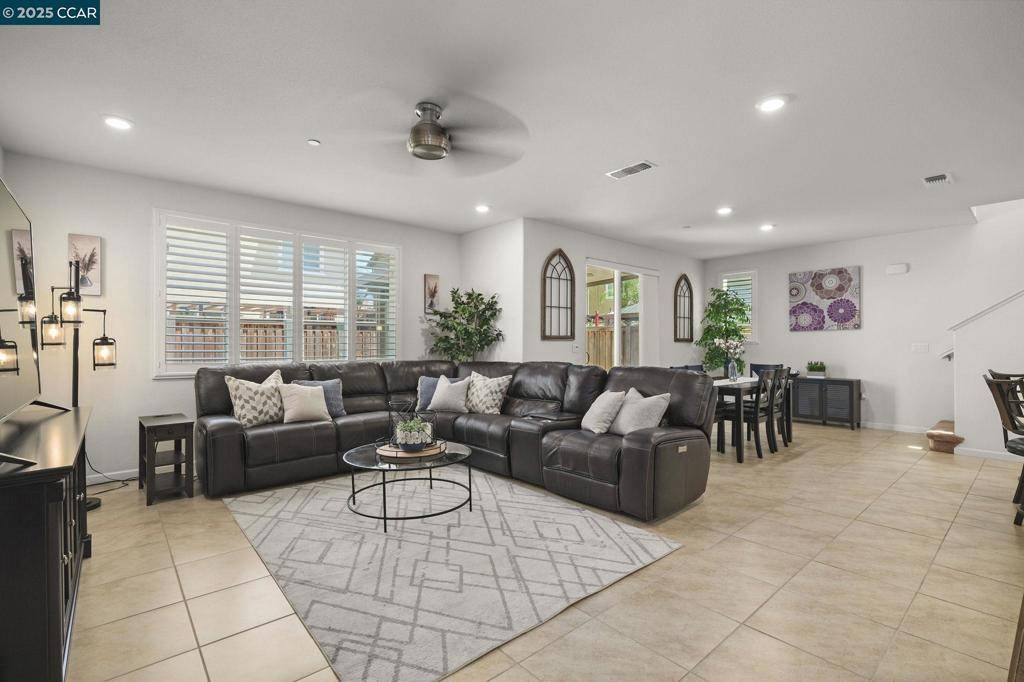 Oakley, CA 94561,298 Mcclelland Way