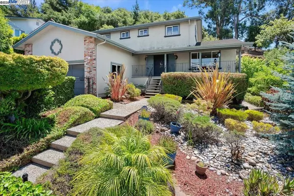 Hayward, CA 94541,3457 Hackamore Dr