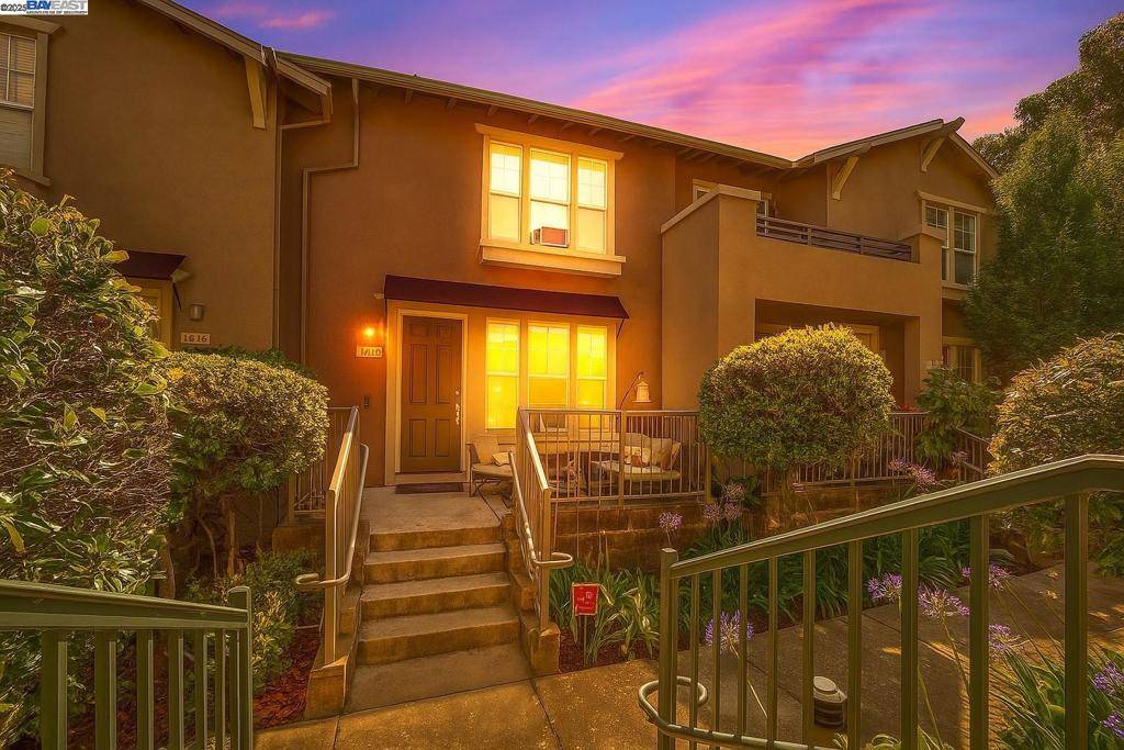 1586 Tucker St #52, Oakland, CA 94603