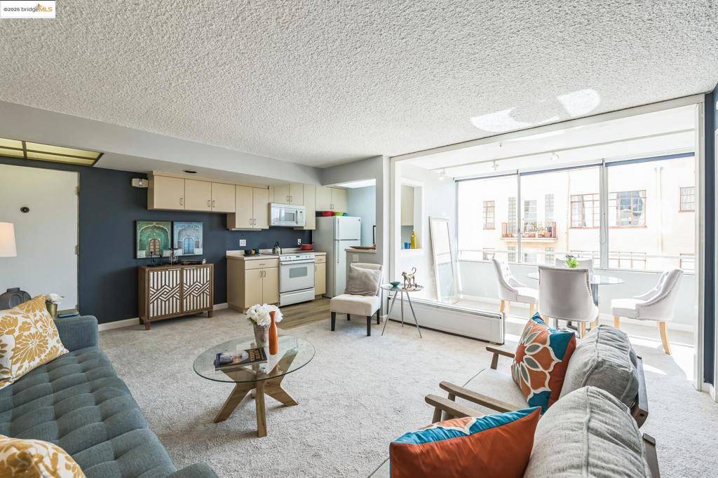Berkeley, CA 94704,2550 dana #2F