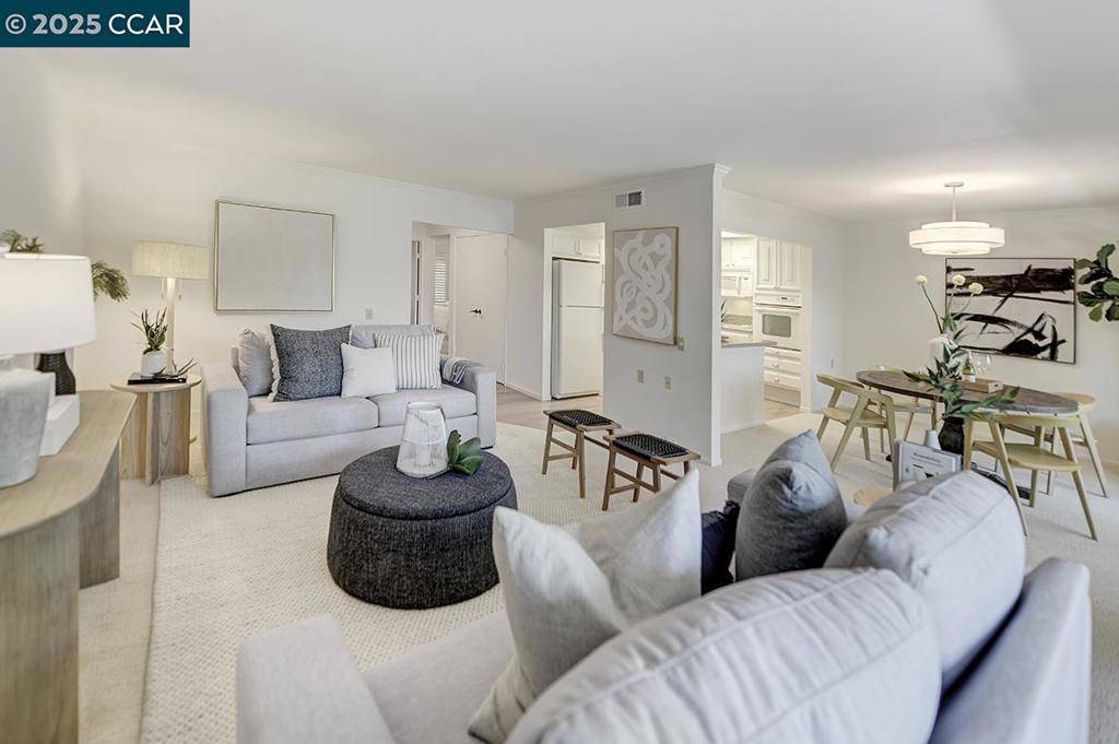 Walnut Creek, CA 94595,1224 Singingwood Ct #6