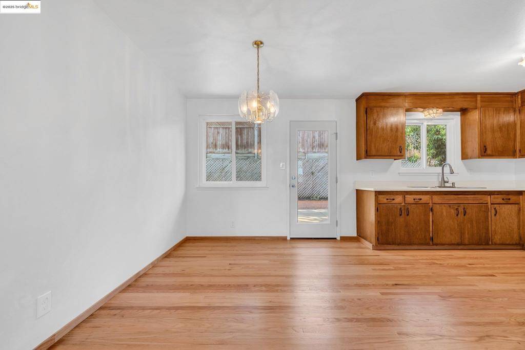 Hayward, CA 94541,2211 Nina St