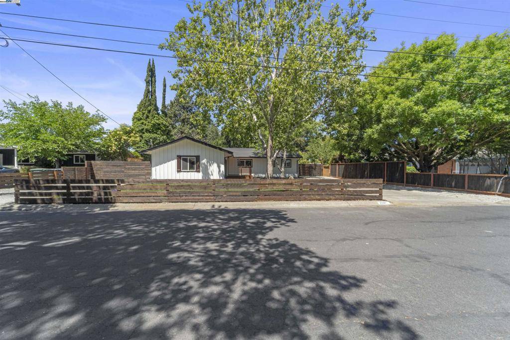 Concord, CA 94519,1685 Westchester Pl