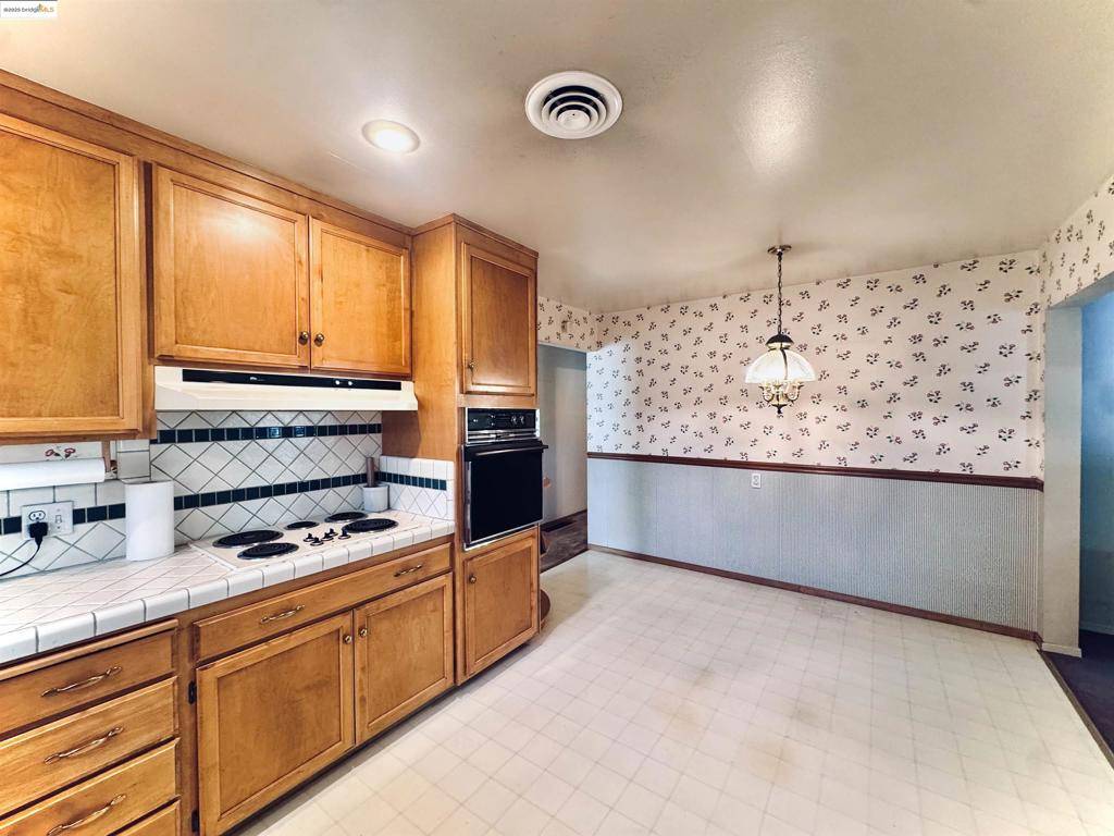 Concord, CA 94521,4023 Roland Dr