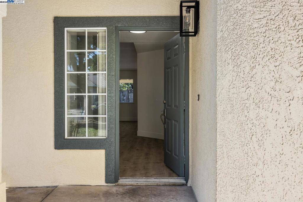 Modesto, CA 95354,3408 Jamestown Dr
