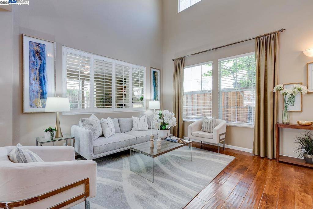 San Ramon, CA 94582,203 Azalea Ln