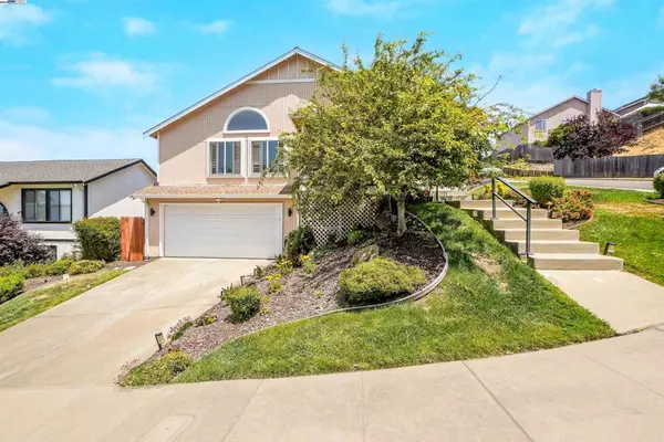Hayward, CA 94541,23380 Lakeridge Avenue