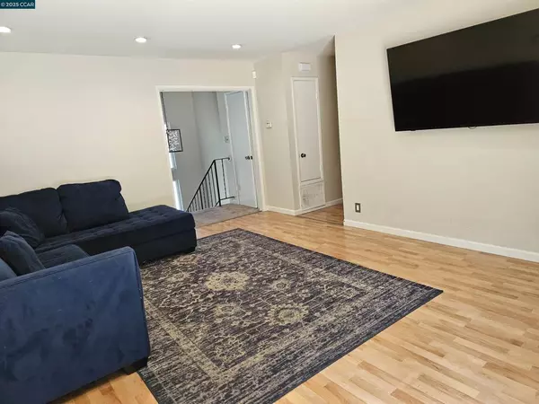 Pinole, CA 94564,2180 Shea Dr