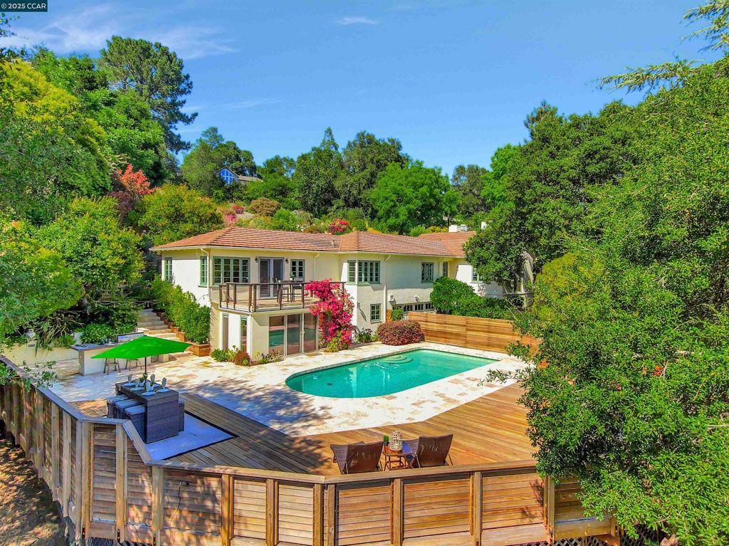 23 El Verano, Orinda, CA 94563