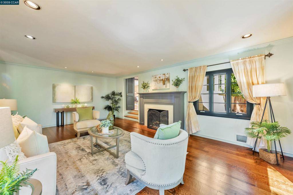 Orinda, CA 94563,23 El Verano