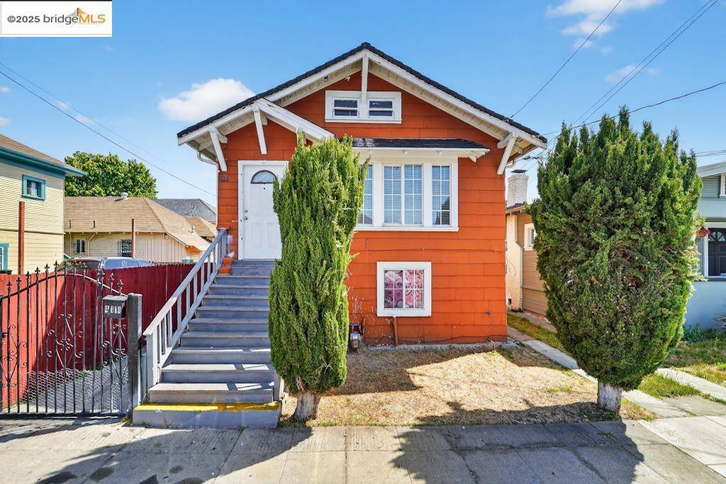 Oakland, CA 94601,4114 E 17Th St