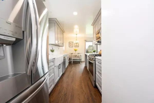 Hayward, CA 94544,1338 Thais Ln
