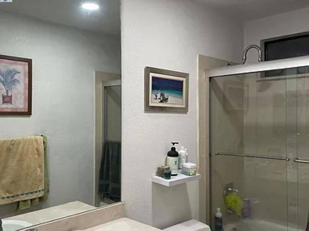 Hayward, CA 94541,24126 Machado Ct.