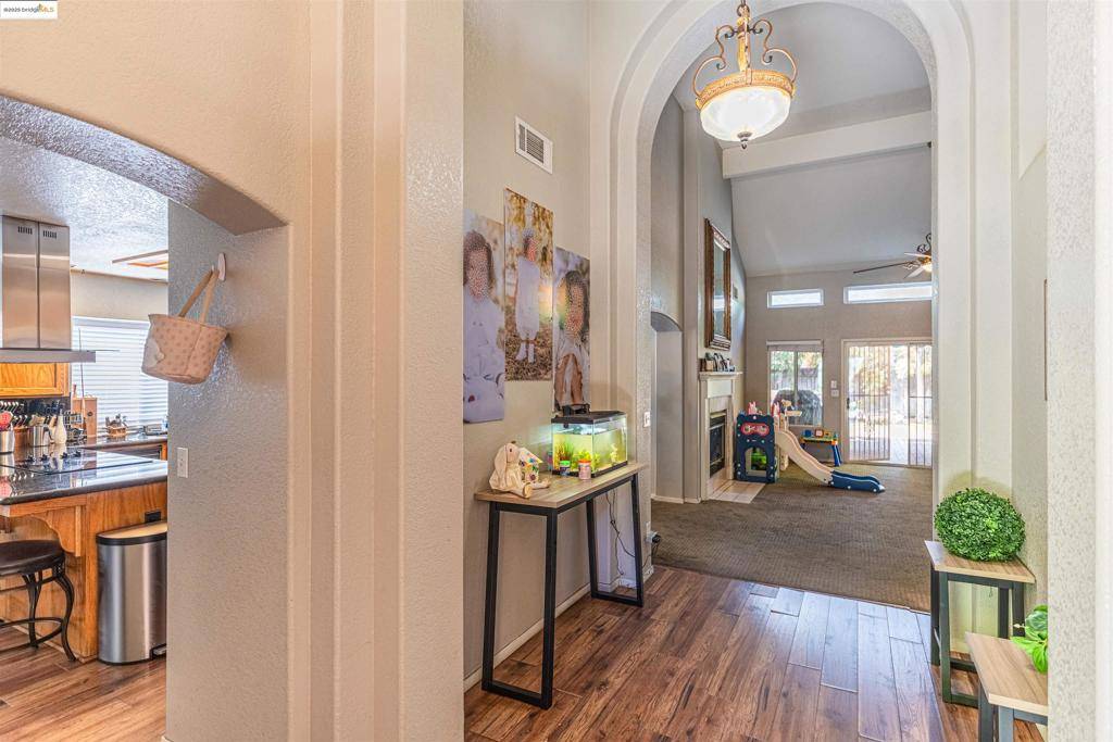 Fresno, CA 93711-0864,6269 Alva Ave
