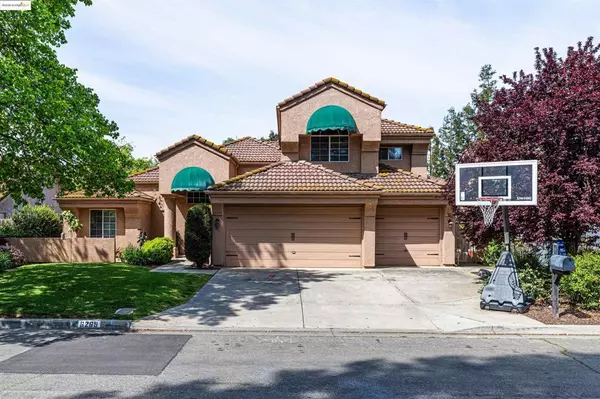 6269 Alva Ave, Fresno, CA 93711-0864